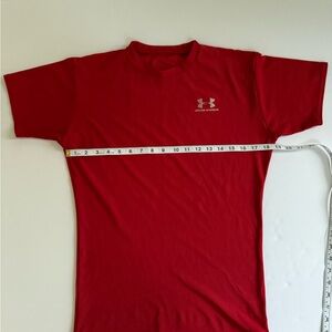 Under Armour Men's Bold Red Short Sleeve Tee